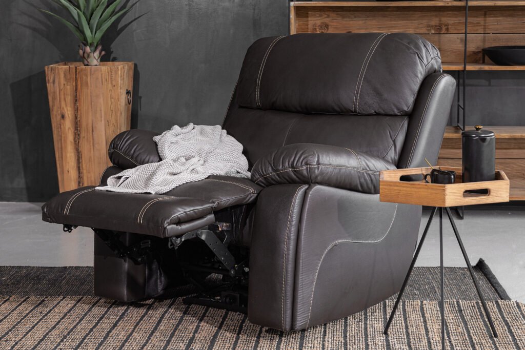 Halton Electric Single Recliner – Mocca