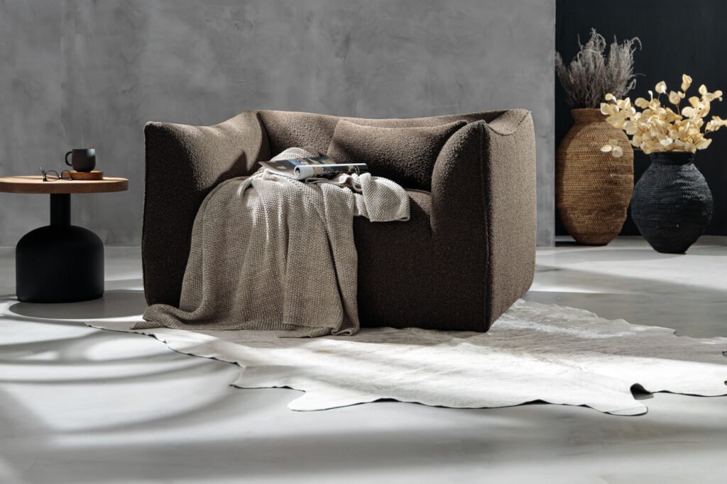 Morrison Loveseat – Shadow Grey