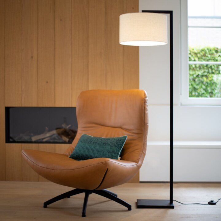 Jefferson Floor Lamp