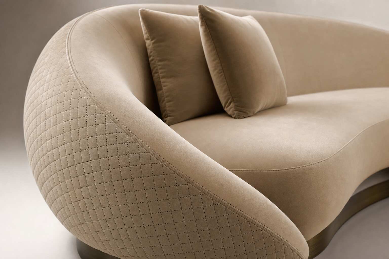 VALENZA SIGNATURE DESIGNER SOFA Closeup
